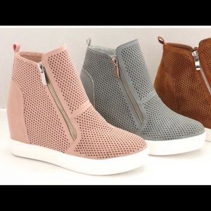 Gray Hidden wedge sneakers